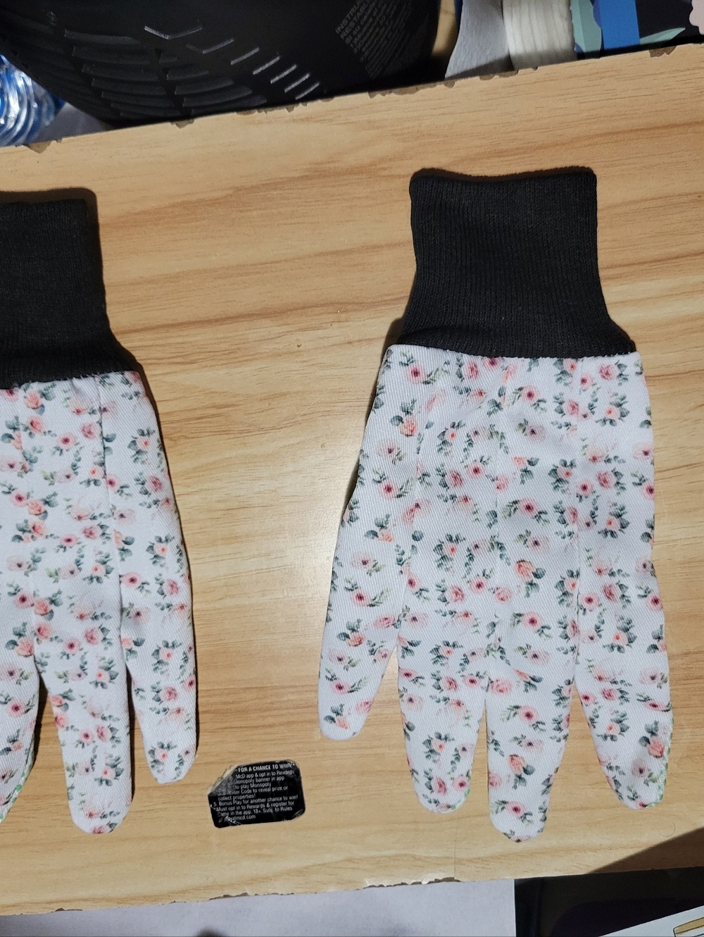 Floral Garden Gloves with Black Cuffs